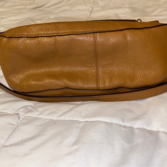 Coach purse - Picture 2 of 8